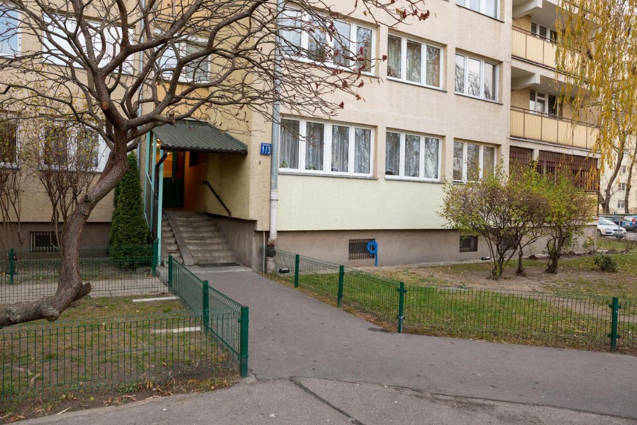 Ochota Homely Apartment Varsóvia Exterior foto